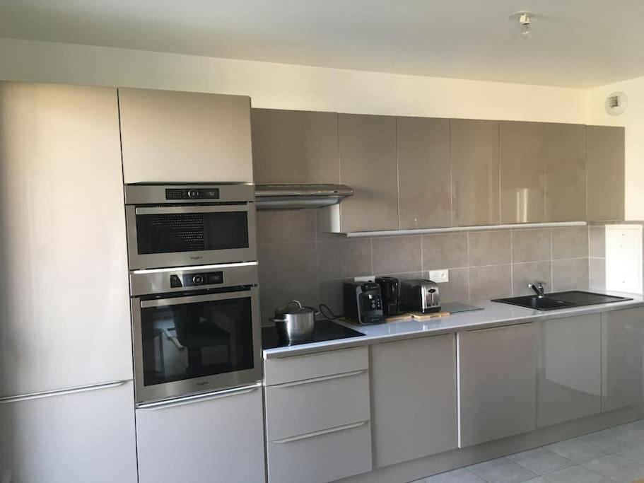 Appartement 87 M2 - 3 Chambres - 6 Personnes - Proche Paris - Parking Gratuit Asnières Exterior foto